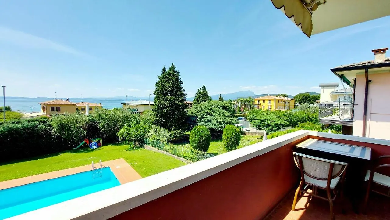 Narcisa View Lake&Pool Apartment Bardolino 0*,