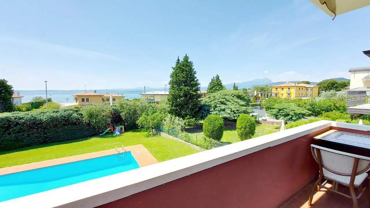 Narcisa View Lake&Pool Apartment Bardolino